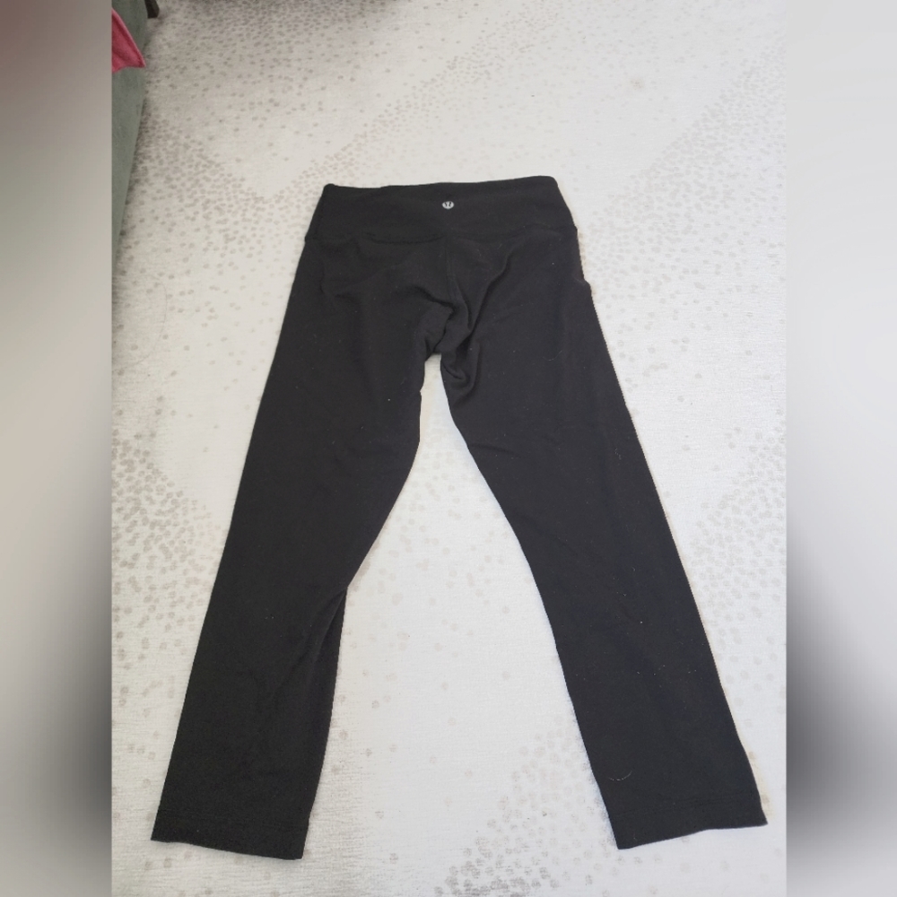 Lululemon crop yoga leggings